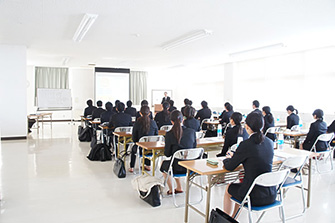 会社説明会の様子