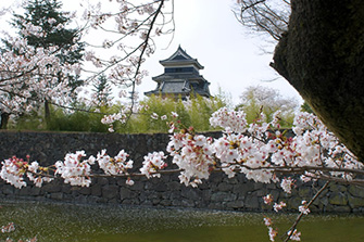 松本城