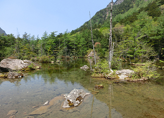 明神池 二の池