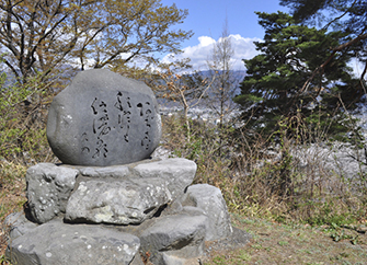 杉田久女の歌碑